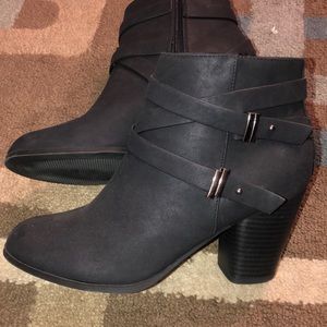 Women’s boots